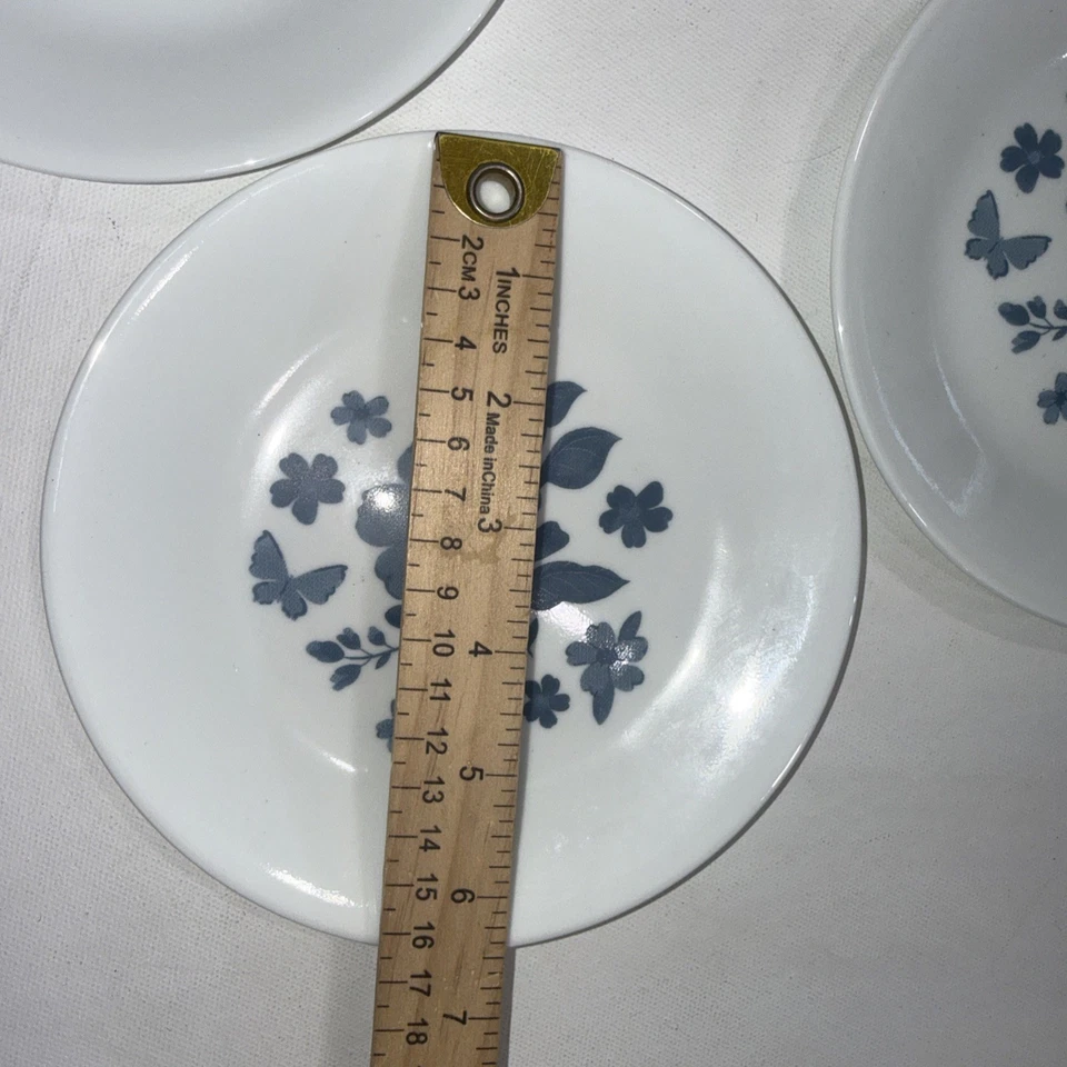 The Pioneer Woman by Corelle 4 peças conjunto de prato aperitivo Evie azul escuro - Imagem 3 de 4