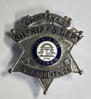 Vintage Obsolete Cobb County Georgia Sheriffs Office Lieutenant Badge