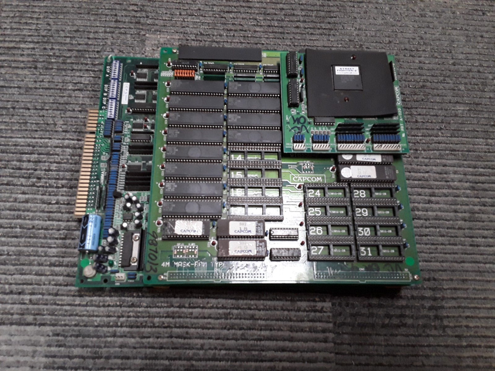 Street Fighter II Hyper Fighting by Capcom Video Arcade Game PCB Board ...