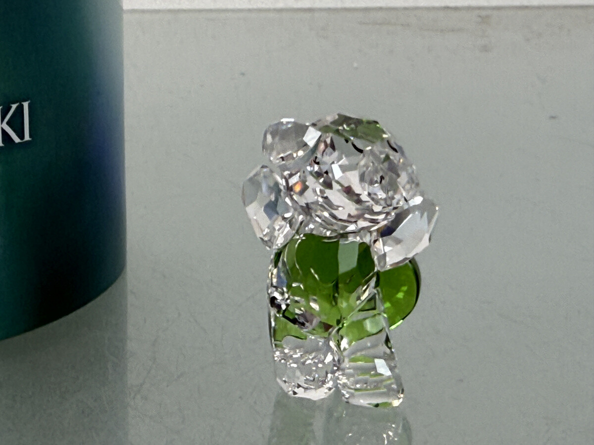 Swarovski Figurine 5108730 Crystal Bear - Number 8 Eight 1 3