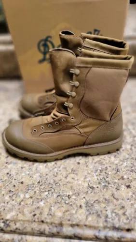 Danner Combat Boots 15670X  Tan Brown Size 12W USMC NEW IN BOX