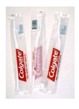 Toothbrush Colgate White Adult Soft 1 Count