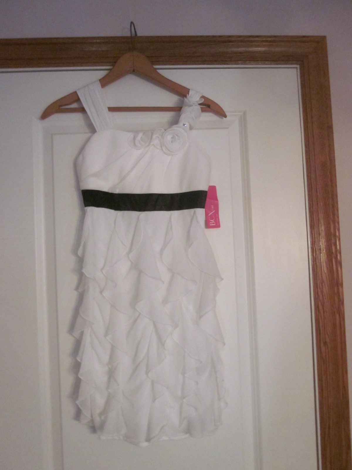 Picture 1 of 4