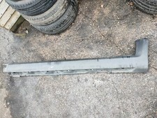 Volvo XC70 2007-2016 Schweller rechts Fahrerseite Kunststoff Schwellerverkleidung Volvo XC70 2007-2016 Schweller rechts Fahrerseite Kunststoff Schwellerverkleidung