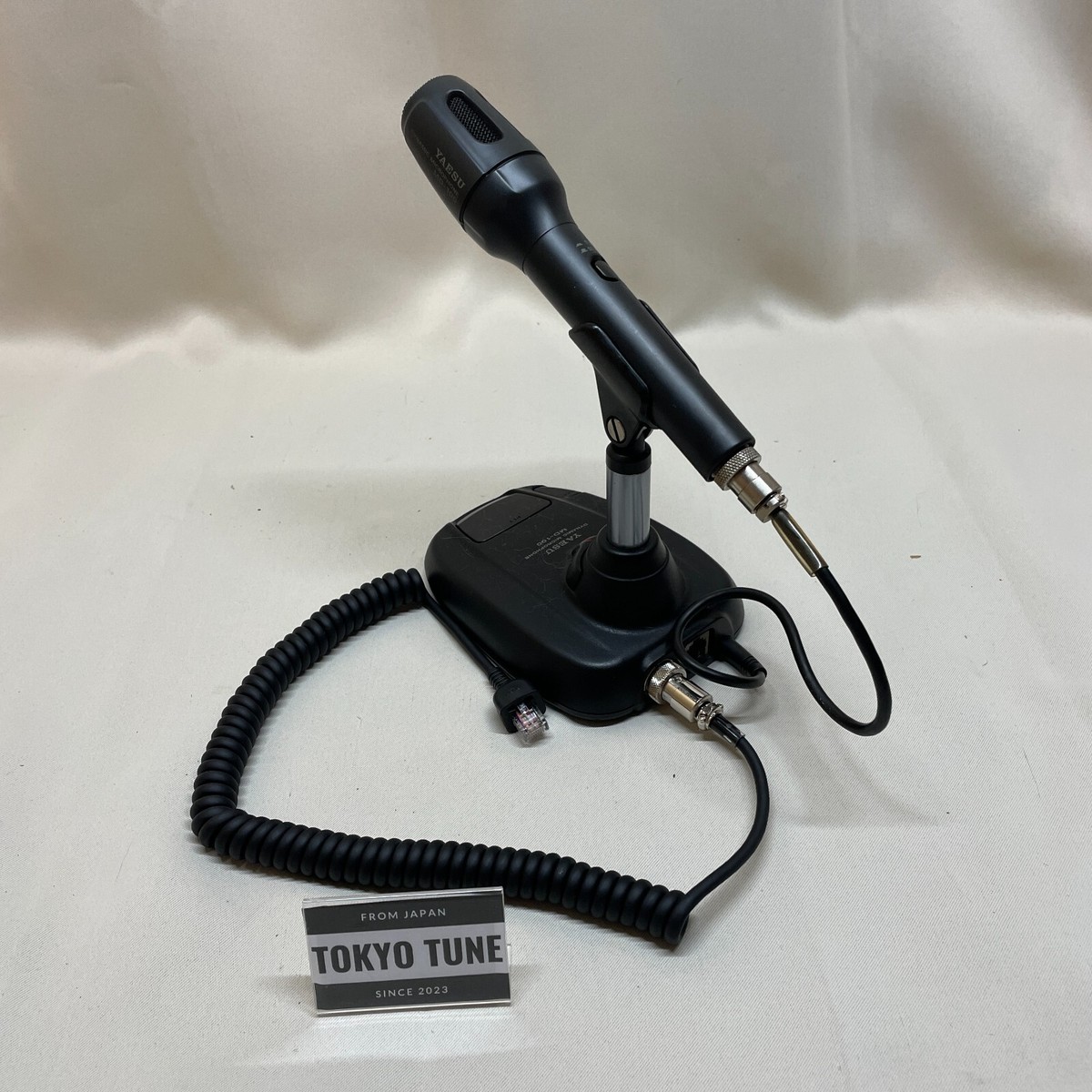 Yaesu MD-100A8X Dynamic Desktop Microphone 8-Pin Radio