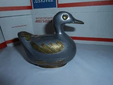 VTG PENCO NEW BEDFORD MASS. PEWTER & BRASS DUCK TRINKET BOX HONG KONG RARE