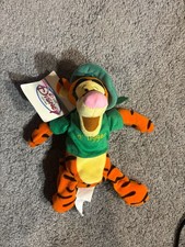 Disney Store Mini Bean Bag St. Patrick's Day Tigger 9" NWT