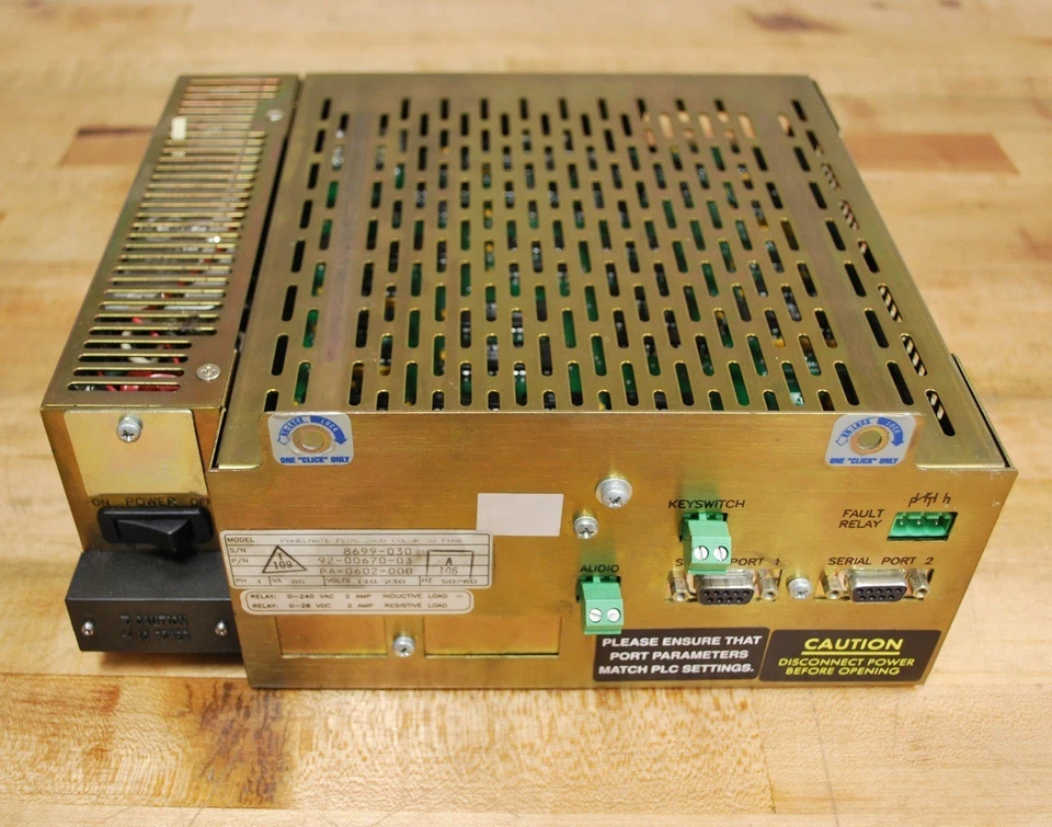 AEG Schneider Automation MM-PM22-200, 92-00670-03 Operator Interface w/o Monitor - Image 4 of 4