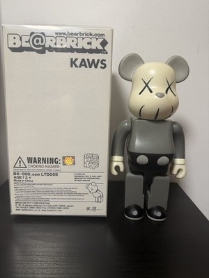 KAWS Medicom Toy Bearbrick 400% Collectible Art Toy 2002