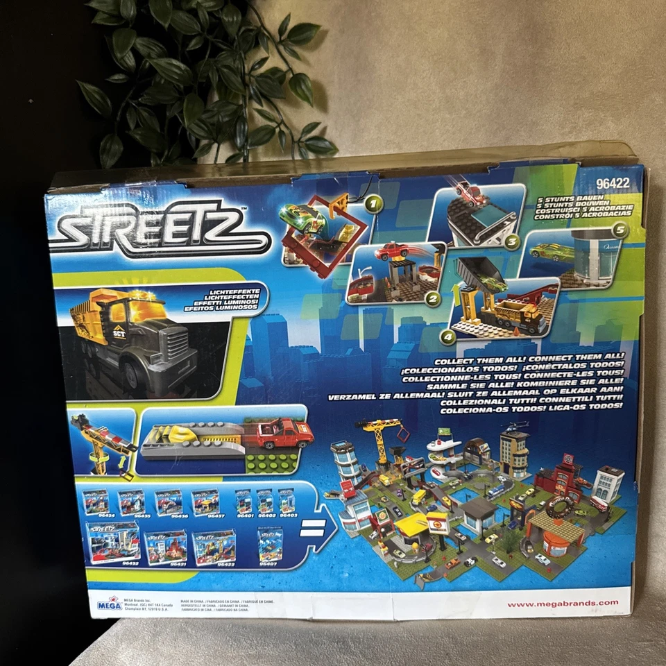 Mega Bloks Streetz Skycrane Tower 96422 New In Box Lights 5 Stunts City - Image 4 of 4