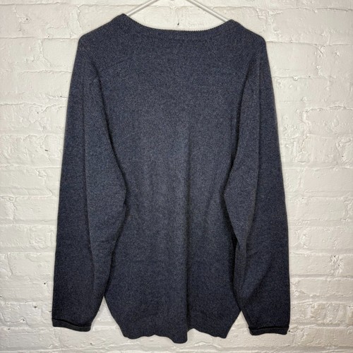 Clan Douglas Sweater Size Large 100% Cashmere Blue Gray Scottland V-Neck - Picture 3 of 3