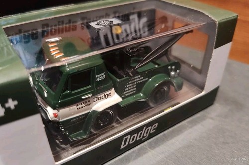 M2 MASCHINEN 1966 DODGE L600 ABSCHLEPPWAGEN MIT ANZEIGETASCHE & STÄNDER 1 VON 9.500 STCK. - Bild 6 von 10