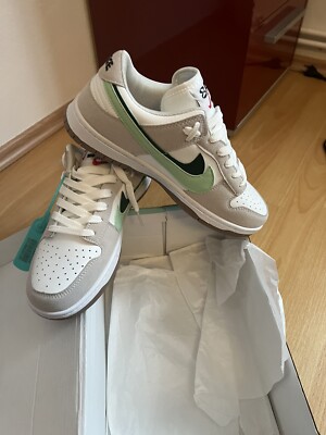 NIKE SB DUNK HIGH TRO 03. yes I do