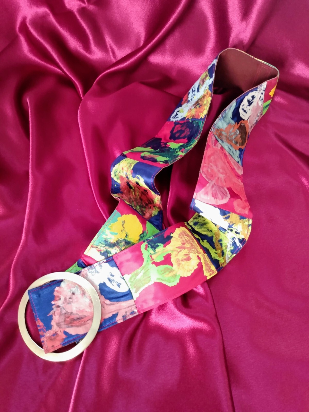 VINTAGE ACRYLIC PAINT (STRING ART) ON SATIN BOHEMIAN … - Gem