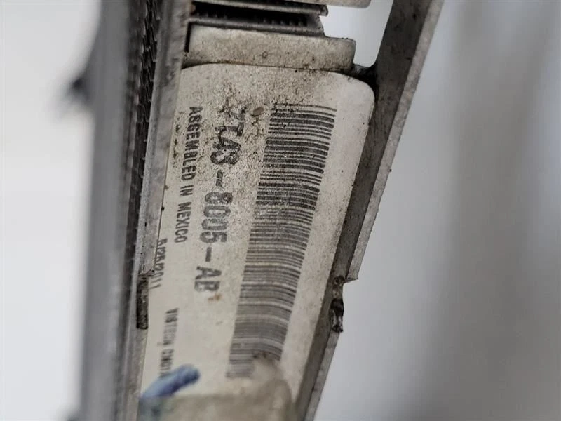 2007-2015 LINCOLN MKX Radiator Without Tow Package 7T4Z8005B 07-15 Foto 3 de 4