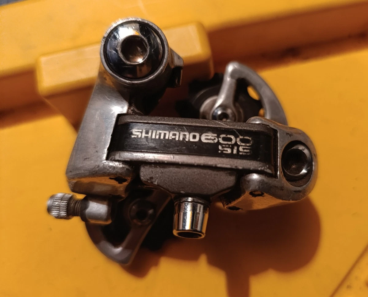 Dérailleur Arrière Vintage Shimano 600 SIS RD-6208 – Cage Courte, Argenté