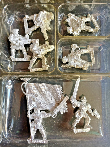 Warhammer 40K Cadian Command Squad 2003 Ltd Metal
