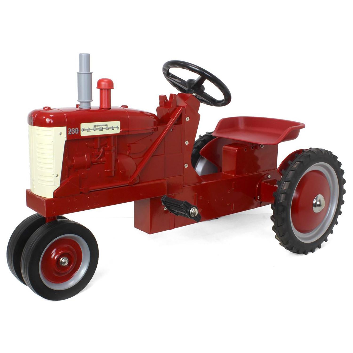 ERTL IH Farmall 230 Трактор с узкими передними педалями 44340