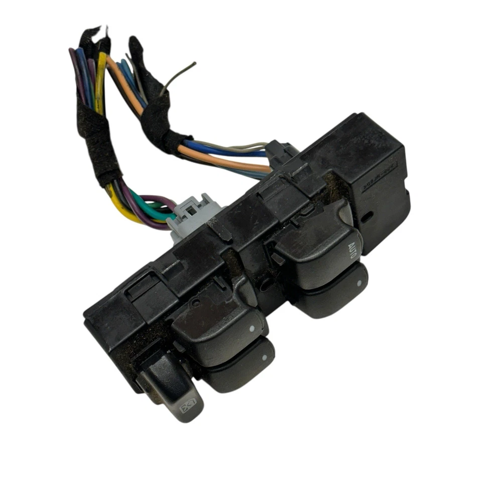 2011 雪佛兰迈锐宝原始设备制造商左驱动器侧前电源主窗开关 11 — 第 4/4 张图片