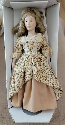 Franklin Heirloom Dolls Little Maids of the 13 Colonies Set of 5