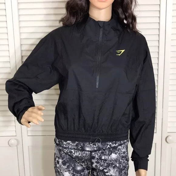 Gymshark Quarter Zip Nylon Athletic Athleisure Warmup Black Pullover Small