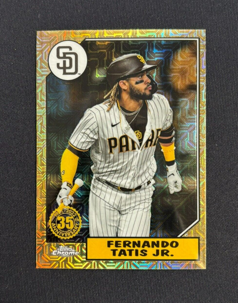 2022 Topps Chrome Series 1 Fernando Tatis Silver Pack Mojo Refractor #T87C-100