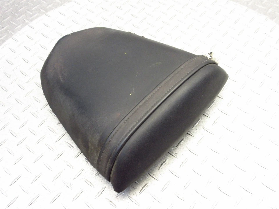 2004 04-05 Suzuki GSXR 600 GSXR600 Rear Passenger Seat Saddle Cushion Pad OEM - Image 3 of 4