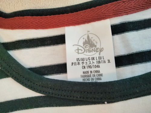 NWT Disney Pirates of the Caribbean Mens T-shirt sz large Dead Men Tell No Tales - Picture 3 of 9