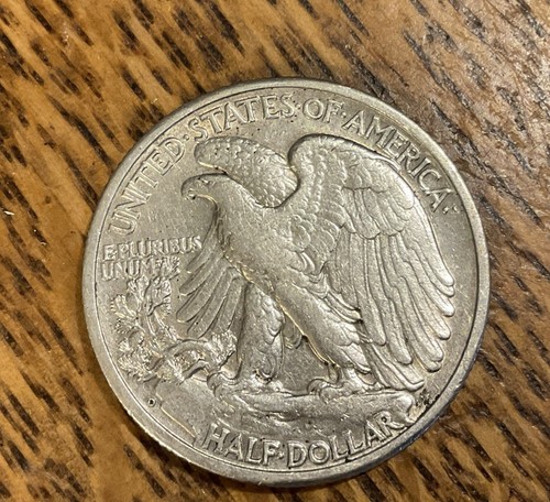 1941 D Walking Liberty Half Dollar Coin EF - Picture 2 of 2