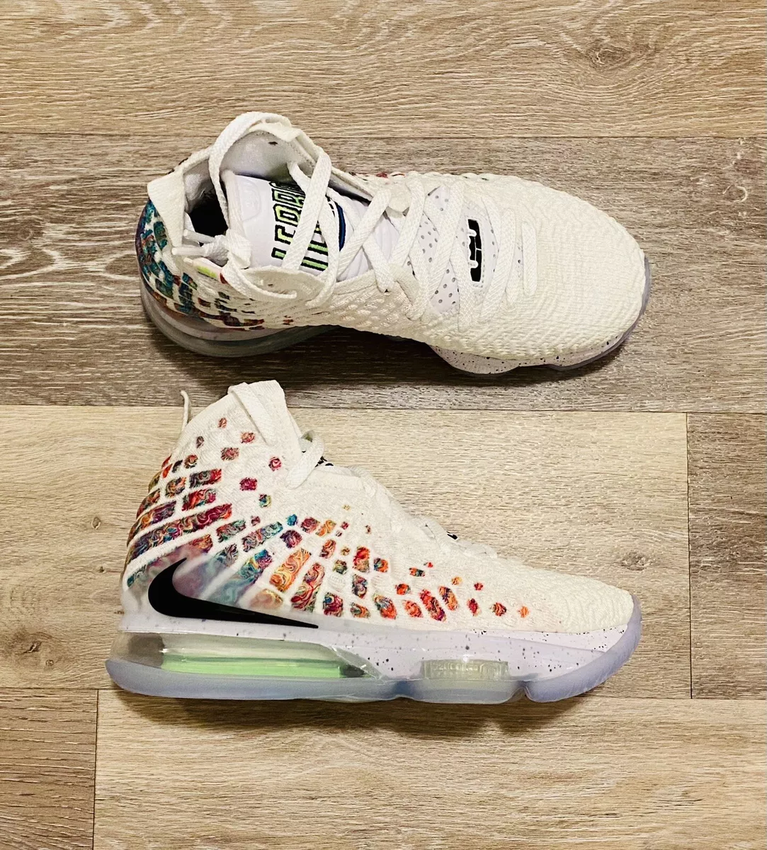 Nike Lebron 17 XVII Command Force wei mehrfarbig BQ3177 100 Herren 4 5 Damen 6