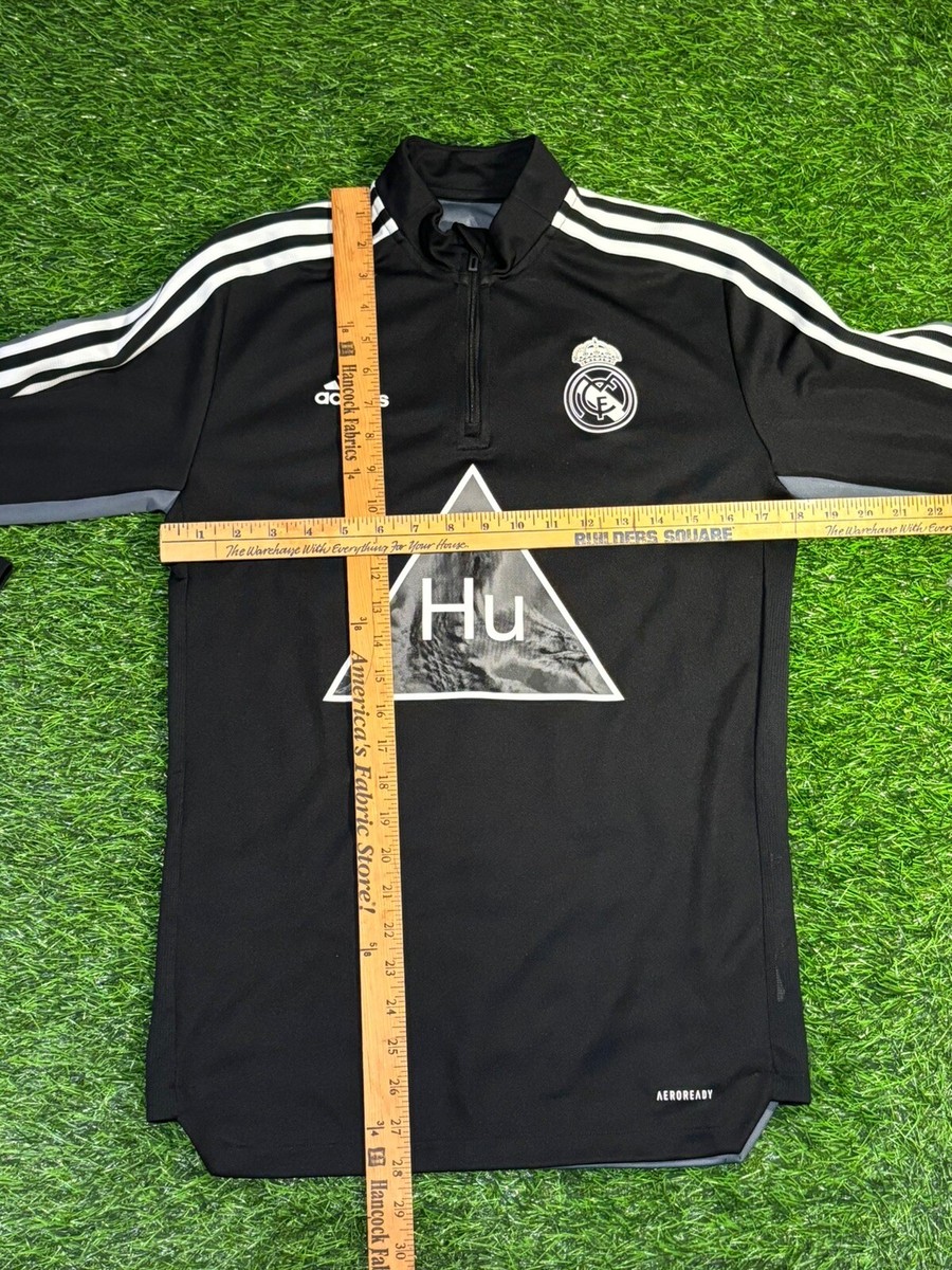 adidasリアル・マドリードx HUMAN RACEジャージ XL 新品 adidasリアル・マドリードx HUMAN RACEジャージ XL 新品