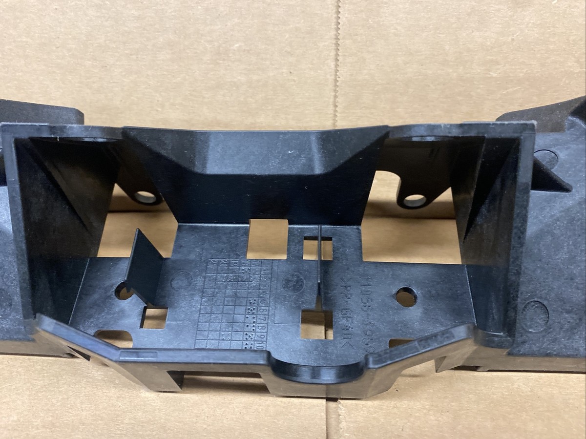 バール 2013-2018 Kawasaki Ninja ZX6R ZX636 mirror brace bracket OEM