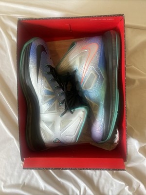 LeBron X  Basketball shoes elite performance and style. Size 10.5/11