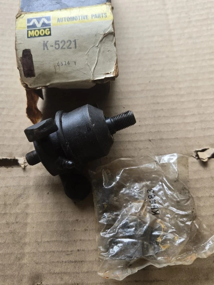 Moog K5221 Lower Ball Joint 1969 - 1978 Cadillac Eldorado Oldsmobile Toranado - Image 2 of 2