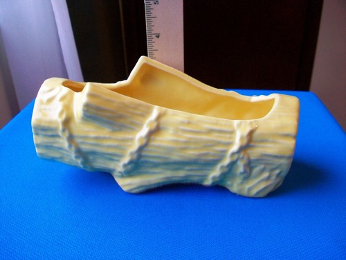 VINTAGE MCCOY POTTERY LOG WITH CHAINS PLANTER YELLOW 7 1/4" Marked - Picture 9 of 12