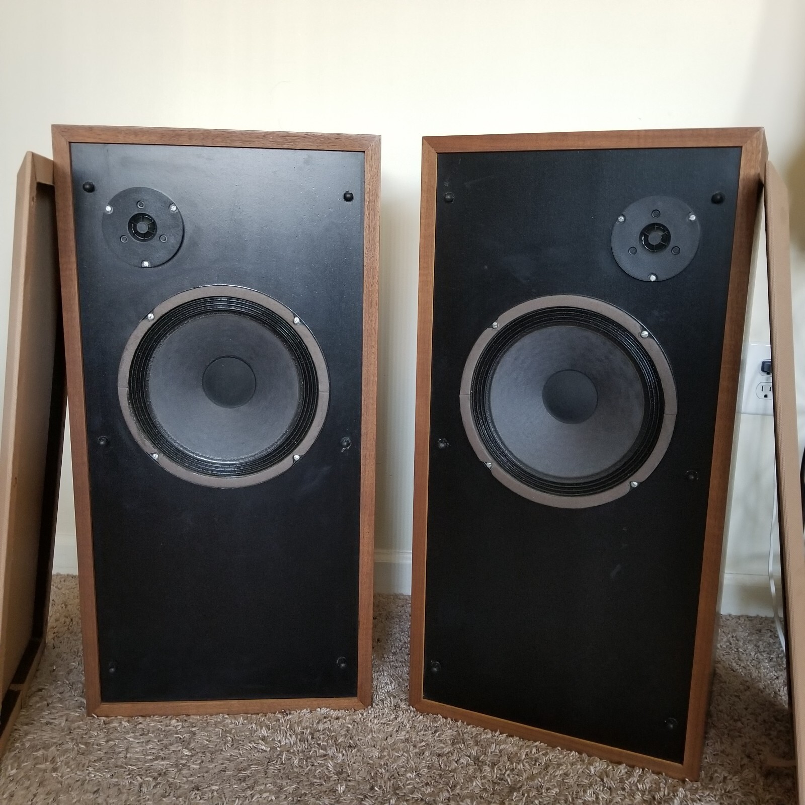 Hartley Speakers Model Zodiac '78. eBay