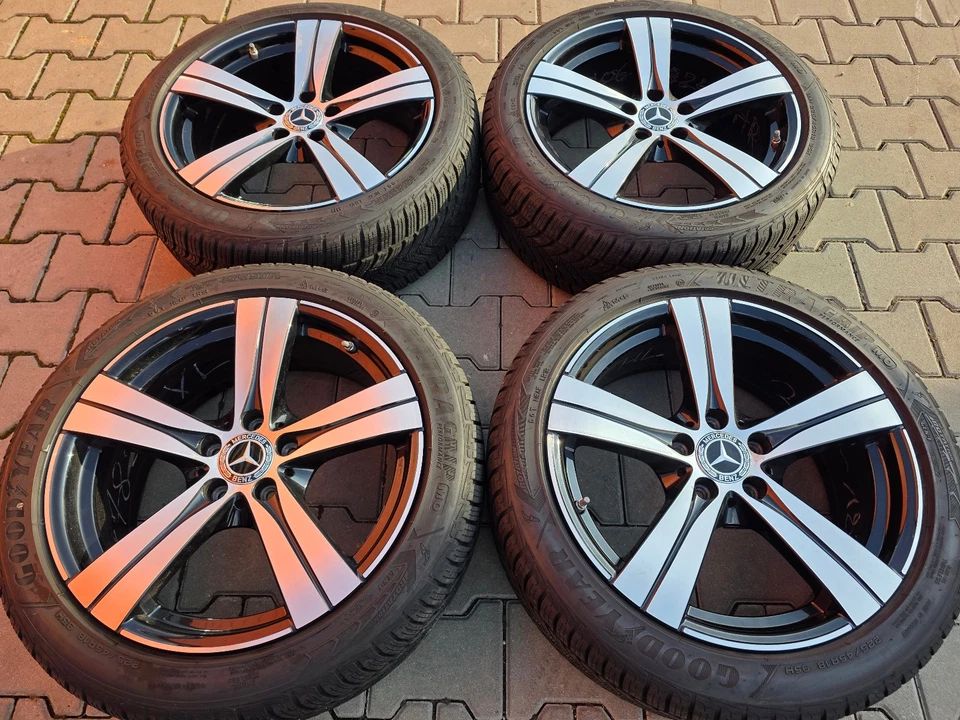 Orig. Mercedes C-Klasse W206 S206 18 Zoll Winterreifen A2064014700 DOT22 +7,1mm - Bild 2 von 4