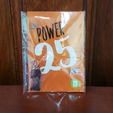 Weight Watchers 25 lb Milestone Keychain Charm - NEW