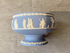 LARGE WEDGWOOD LIGHT BLUE JASPERWARE 8" CLASSICAL PEDESTAL BOWL/CENTREPIECE: VGC