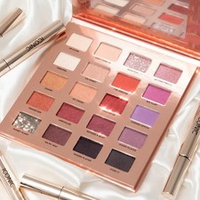 Image of ICONIC - London Desk To Dance Eyeshadow Palette - BN - rrp £45