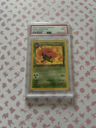 Dark Vileplume Pokémon Rocket 1st Edition 30/82 Non-Holo PSA 9 MINT - Picture 1 of 2