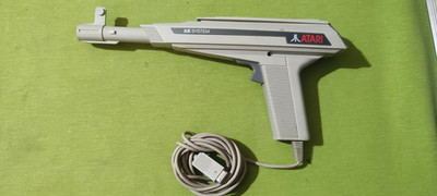 atari xe game system light gun blaster funktioniert