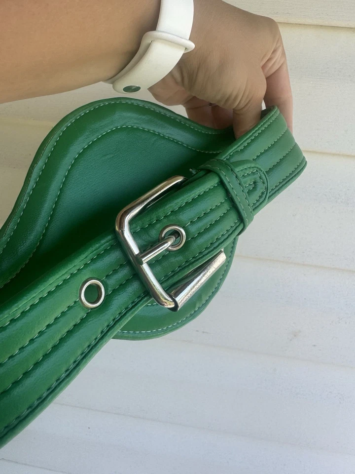 WBC World Boxing Championship Replica Title Belt Quality Kids Child Small Size - Image 4 of 4