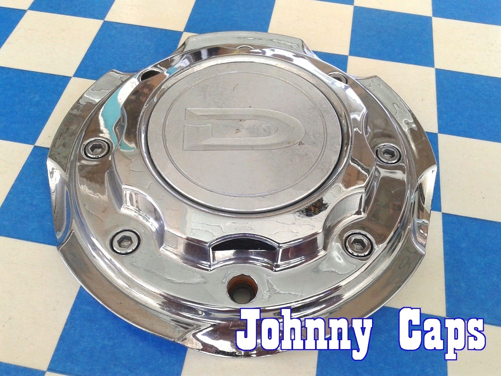 D DEFY DRONELL [67] Wheels Chrome Center Caps #C007-1 Custom Wheel USED Cap (1)