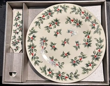 Formalities by Baum Bros Holly Berry Design Cake Plate w/ Gold Rim & Server Set