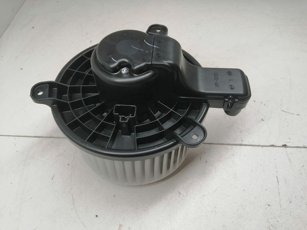 7802A327 heater fan for MITSUBISHI OUTLANDER III 2.0 4WD (GF7W 