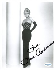 Loni Anderson "WKRP in Cincinnati" AUTOGRAPH Signed Autographed 8x10 Photo ACOA Loni Anderson "WKRP in Cincinnati" AUTOGRAPH Signed Autographed 8x10 Photo ACOA