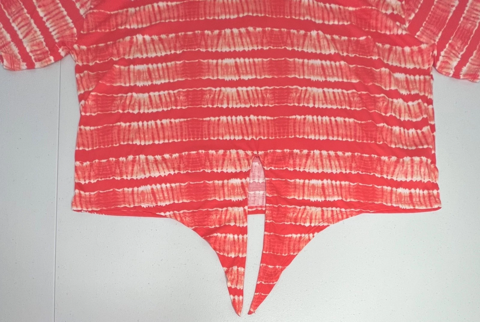 Top Michael Kors manica corta con cappuccio donna XL rosso corallo tie dye cravatta davanti nuovo con etichette