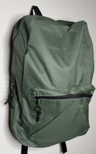 Child  s Green Backpack 17 x 11 x 5.5 Inches New with Tags