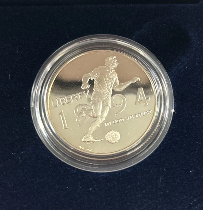 1994 World Cup Proof Commemorative Uncirculated Two-Coin Set With COA - Image 3 of 4